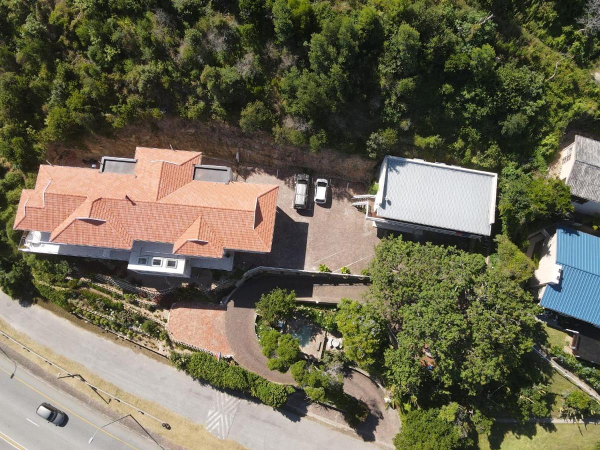 Phoenix Lodge And Waterside Accommodation Knysna Kültér fotó